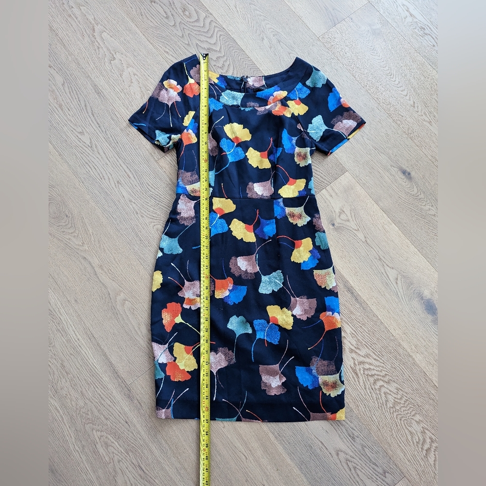 Dress - Picture 2 of 7